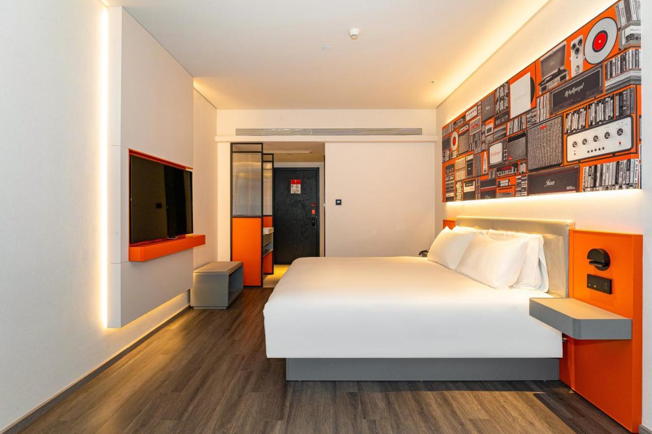 Ibis Styles Hotel - 260M From Guangji Street Subway Station Xi'an  Exterior foto
